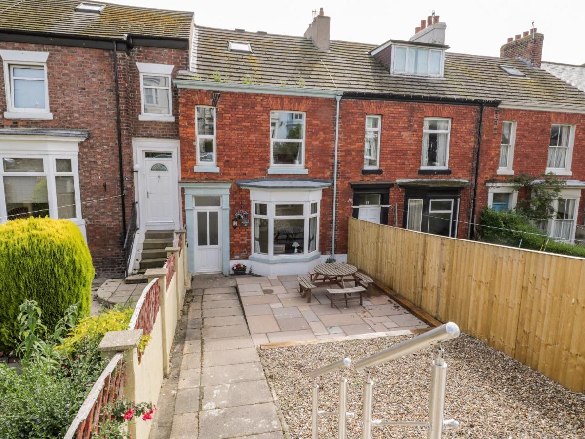 Villa Harbour Hideaway Whitby Exterior foto