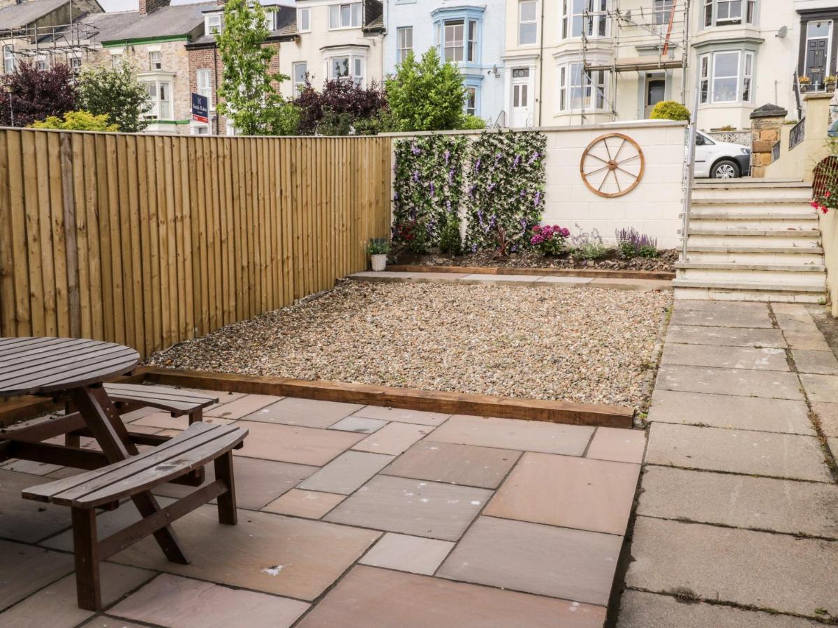 Villa Harbour Hideaway Whitby Exterior foto